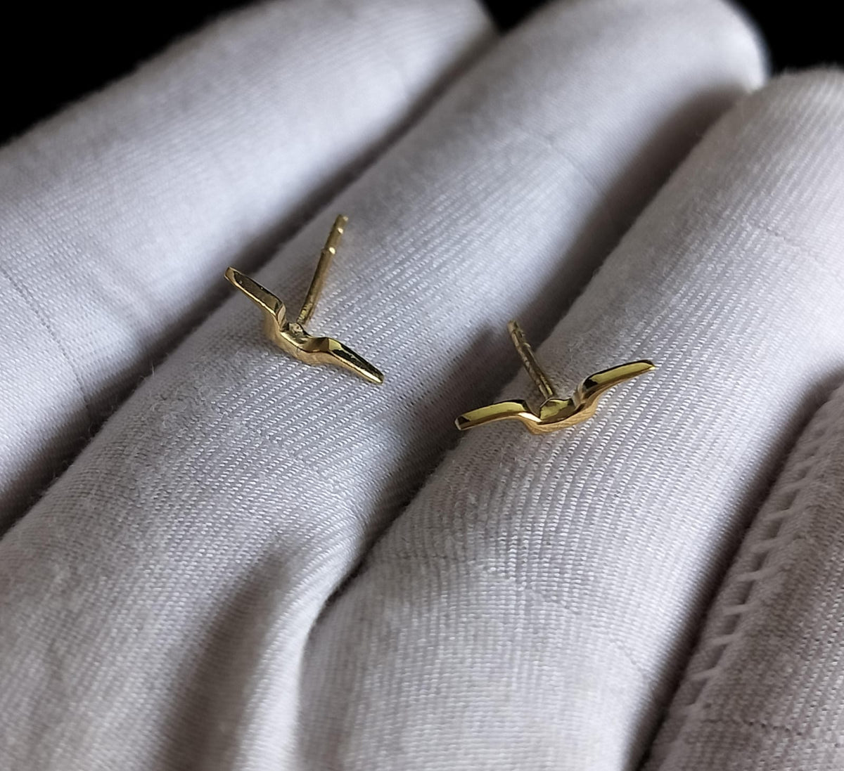Bridge Over Time Signature Stud Earrings