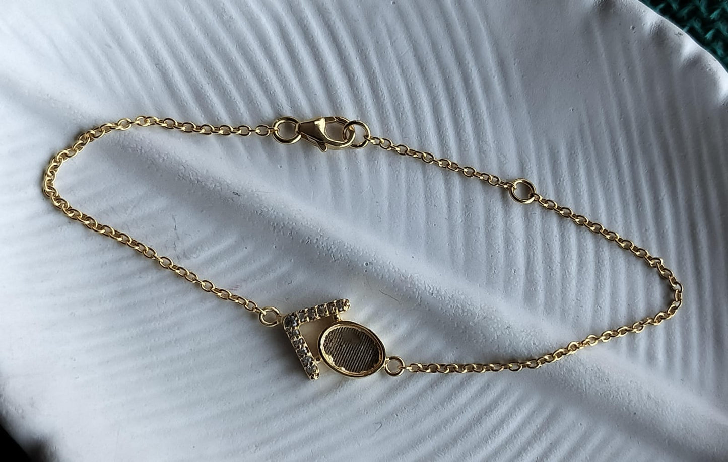 The 68 Special Historical Keepsake Bracelet | Authenticated Memorabilia Inclusion Bracelet