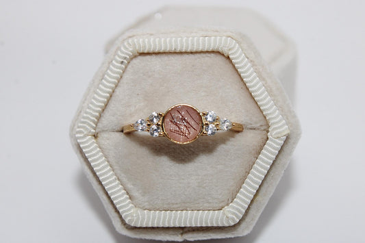 The Classic Keepsake Ring | Custom Inclusion Ring