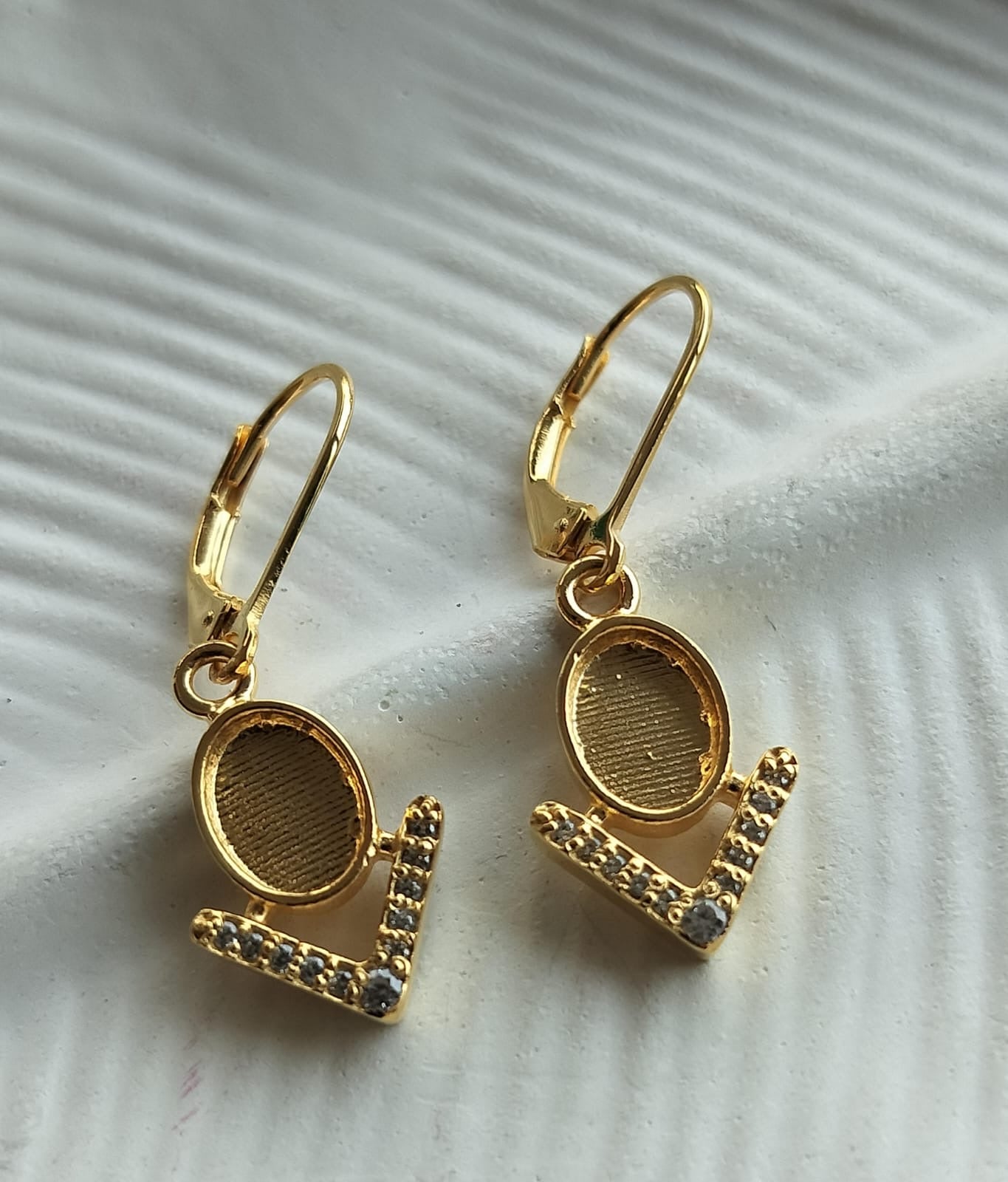 The 68 Special Drop Earrings | Authenticated Historical Clothing Swatch Earrings