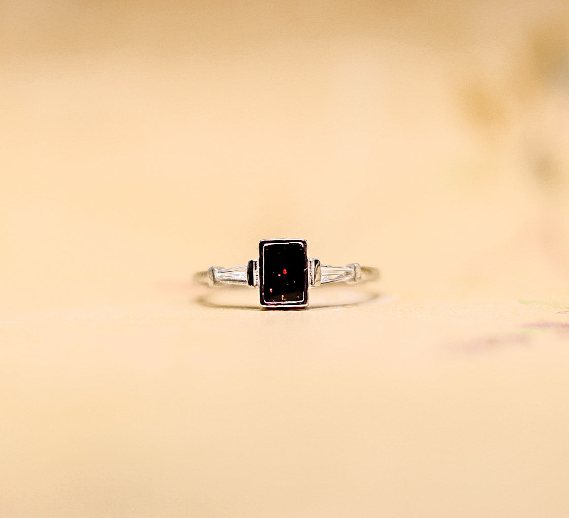 The Memphian Ring | Custom Fabric Inclusion Ring