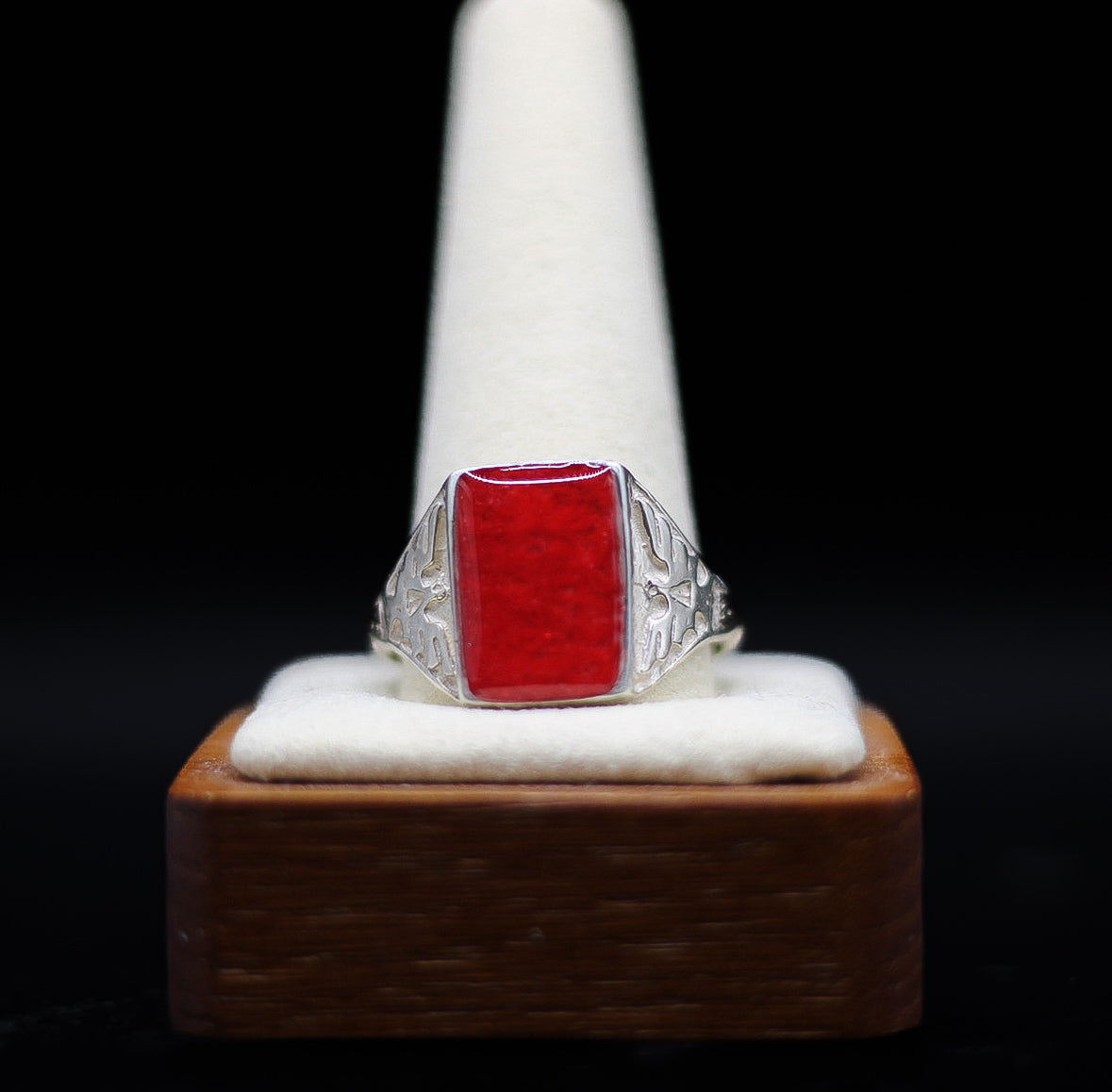 The Thunderbird Historical Keepsake Ring | Unisex Memorabilia Inclusion Ring