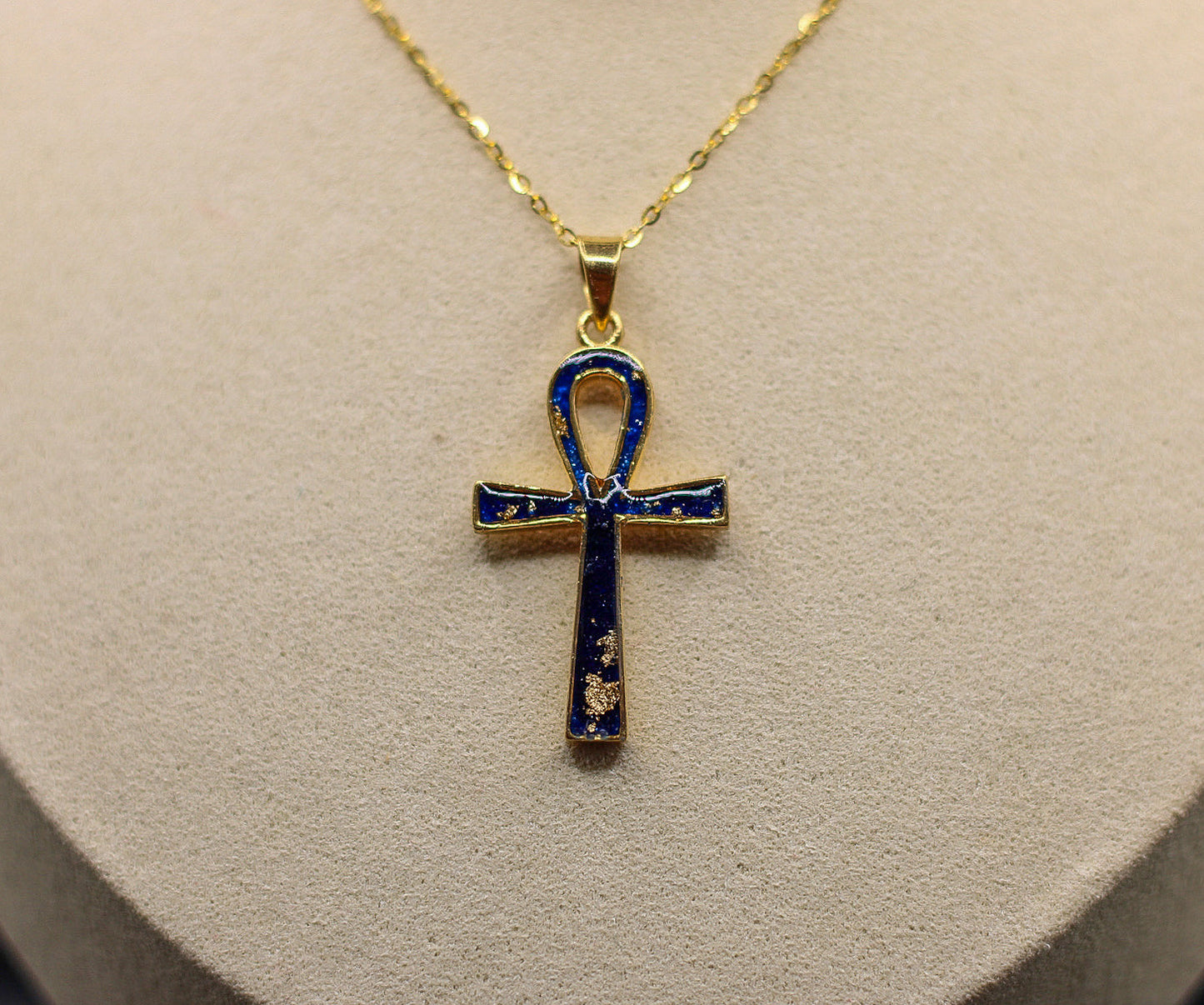 Ankh Pendant | Historical Inclusions