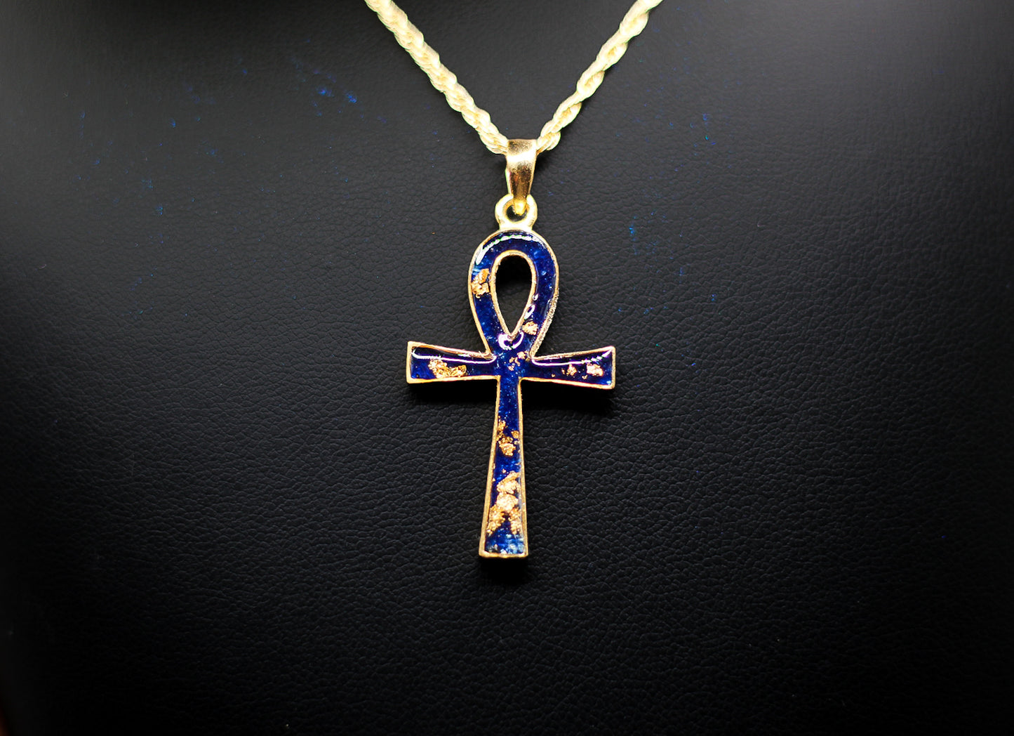 Ankh Pendant | Historical Inclusions