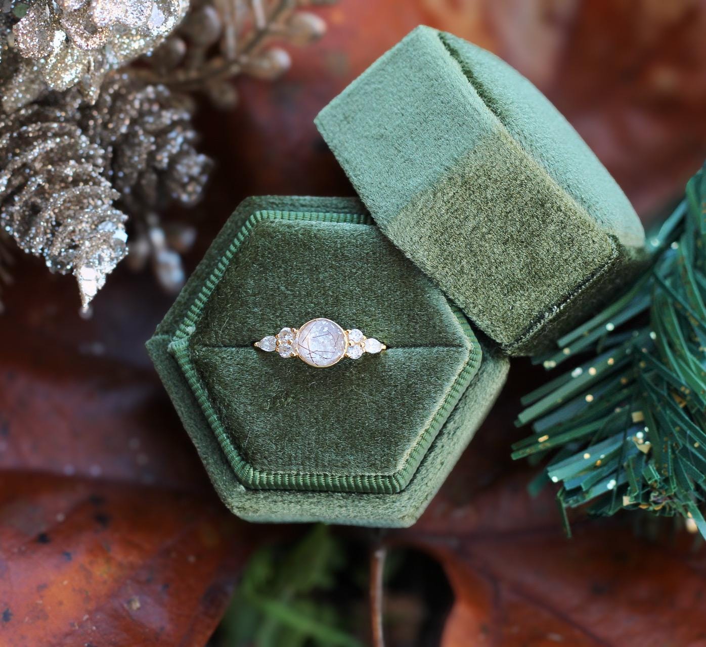 Memorial Keepsake Ring | Custom Inclusion Ring for Ashes, Hair, Fur, Fabric & More